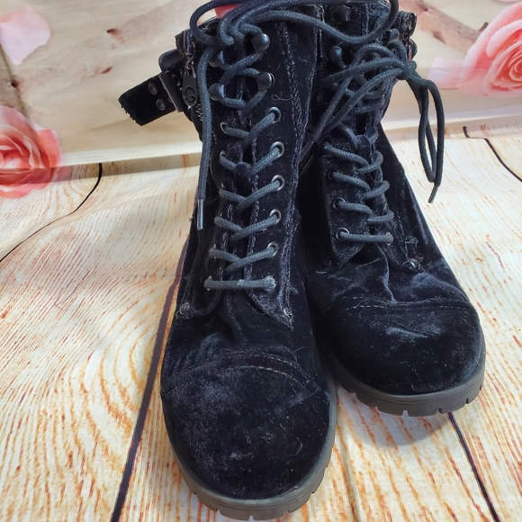 Guess velvet moto boots - Picture 2 of 6